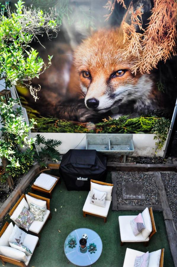 Pensión The Fox
